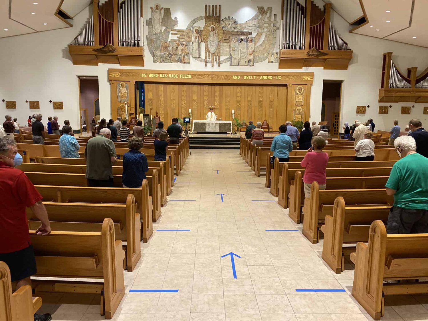 public mass Archives Diocese of Venice