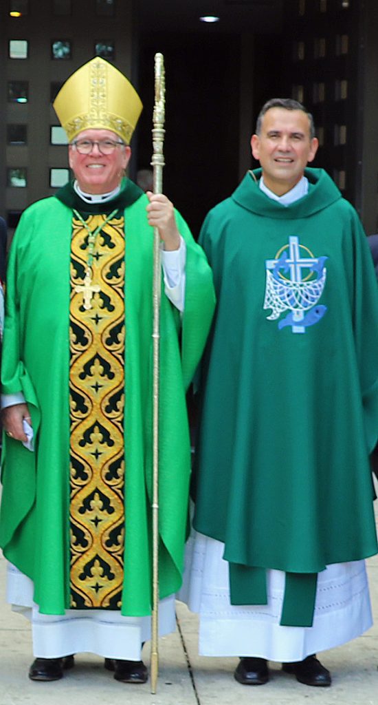 Two Pastors installed - Diocese of Venice