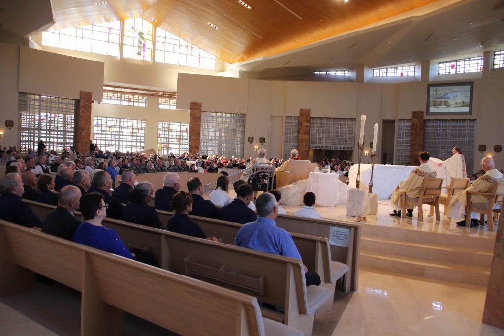 Blue Mass Honors Sacrifice Of First Responders - Diocese Of Venice